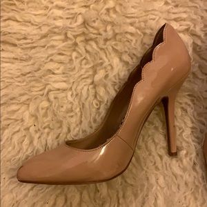 Betsey Johnson Scalloped Nude Heels
